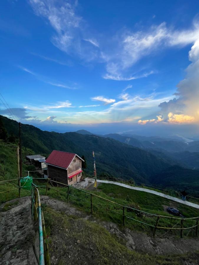 Chimney Farmstay Kurseong Eksteriør billede